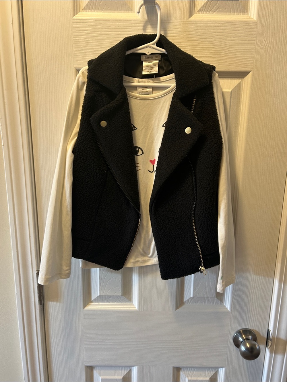 Black Sherpa Moto Vest - with long-sleeve shirt Cozy Layering Piece